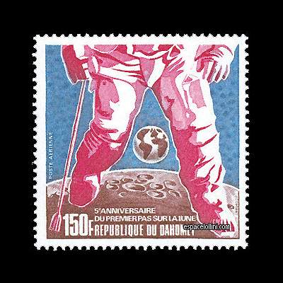 le timbre 4500 DAH 12