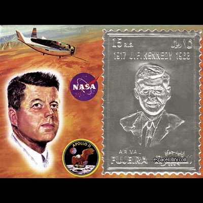 le timbre 4500 FUJ 121 H