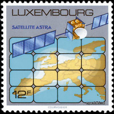le timbre 8900  LUX 1