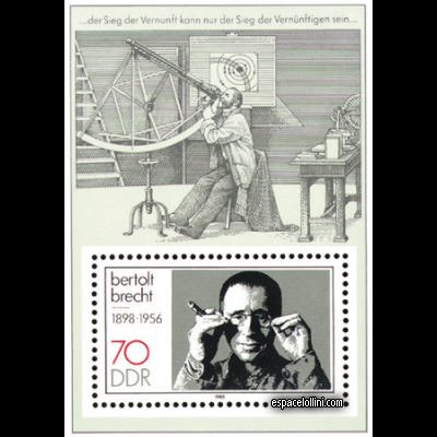 the stamp astronome DDR 12 B