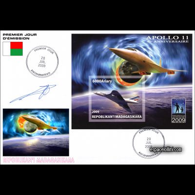 le timbre 10452 MAD 1 FA