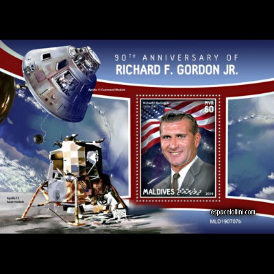 le timbre 10580 MLD 10 B