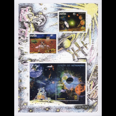 the stamp 10452 ALB 1/3 H booklet open